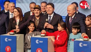 Bakan Tunç  Bartında  TOKİ kura çekilişine katıldı