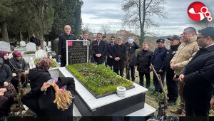 Depremde ölen Sergen Mudanya mezar başında anıldı