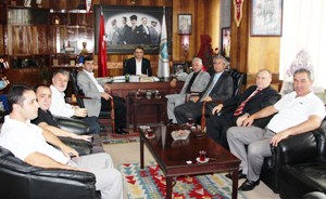 GENEL MADEN-İŞ SENDİKASI?NDA BAYRAMLAŞMA..