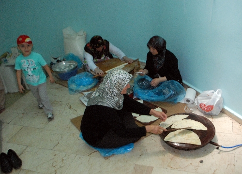 HUZUR DERNEĞİNDEN KÖY ÜRÜNLERİ KERMESİ..