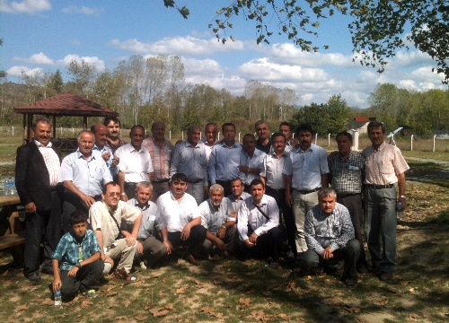 İHL MEZUNLARI, ORMAN PİKNİĞİNDE HASRET GİDERDİ..