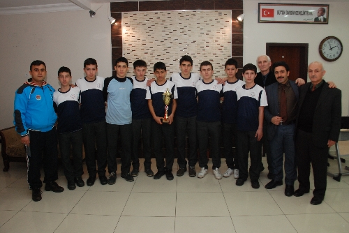 İMAM HATİP LİSESİ OYUNCULARI İL BİRİNCİSİ OLDU..