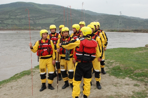 JANDARMA KOMANDO ARAMA KURTARMA EKİPLERİ ÇALIŞMALARA KATILDI..