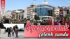 ÖĞRETMENLER ÇELENK SUNDU