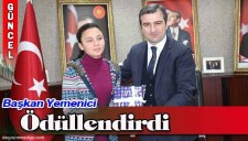 TEOG TÜRKİYE BİRİNCİSİNE BAŞKAN YEMENİCİ TARAFINDAN TABLET HEDİYE EDİLDİ