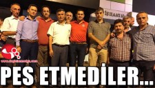 YAĞMUR ALTINDA DEMOKRASİ NÖBETİNE DEVAM ETTİLER