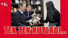 TEK TEK kutladı...