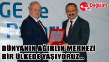 DÜNYANIN AĞIRLIK MERKEZİ BİR ÜLKEDE YAŞIYORUZ...