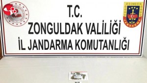 Araçta yapılan aramada yakayı ele verdiler...