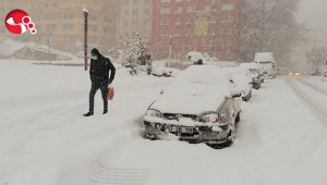 Ekiplerden kar nöbeti