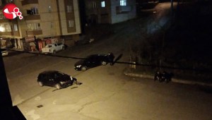 Otomobiller çarpıştı...