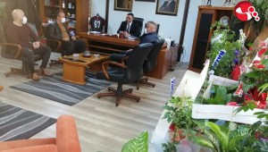 Başkanın Odası “Çiçek Bahçesine” döndü...