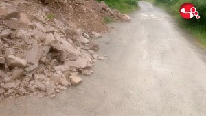 Vatandaşlar hem yola hem de hafriyata TEPKİLİLER...