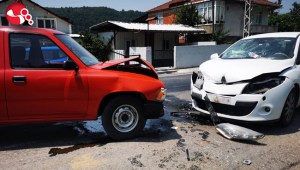 Kafa kafaya çarpıştılar: Çok sayıda yaralı var