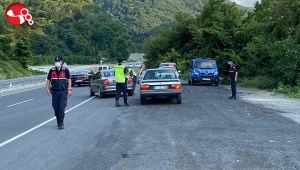 Hem bayramlarını kutladılar hem de kurallara uyma uyarısı yaptılar…