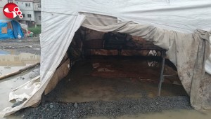 Tarım İşçilerinin çadırları sular altında kaldı