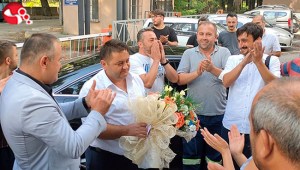 Genel Başkan Hakan Yeşili alkışlarla, çiçeklerle karşıladılar