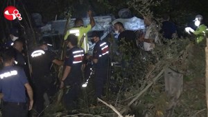 17 yaşındaki genç yanan araçta can verdi