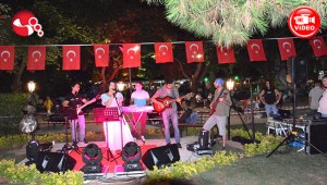 SANAT SOKAĞINDA 30 AĞUSTOS COŞKUSU...