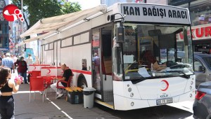 Vatandaşlar kan bağışlayarak hayat kurtarıyor