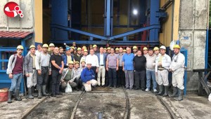 Mutlu, Armutçukta aşure ikram etti