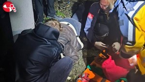 Asansör boşluğuna düştü