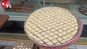 Bayram sofralarına hazırlanıyor