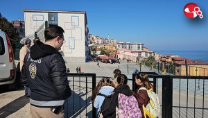 Okullarda Polis Nöbeti....