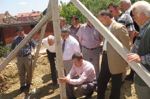 KAPTAŞ CAMİİ HAYIRSEVERLERİN DESTEĞİYLE YENİLENECEK..