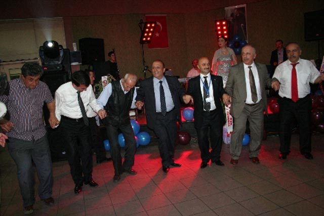 KARADENİZ GECESİ...