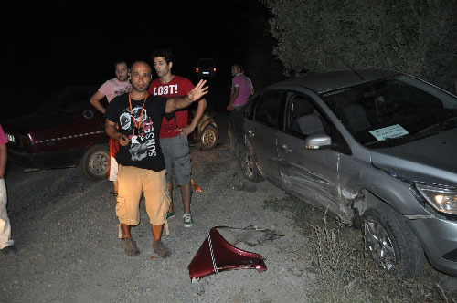 KELEBEĞİN RÜYASI FİLMİNİN EKİBİ KAZA GEÇİRDİ..