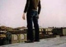 KÖPRÜDE İNTİHAR ETMEK İSTEDİ...