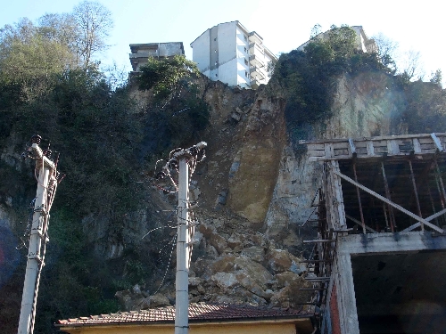 KORKUTAN HEYELANLA İLGİLİ HASAR ÇALIŞMALARI DEVAM EDİYOR..