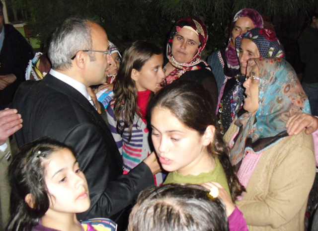 Köyler Ak Partiden 5 istiyor