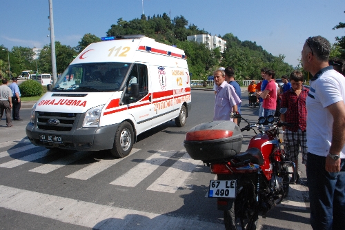 KÜÇÜK OGÜN, YOLUN KARŞISINA GEÇEMEDİ..