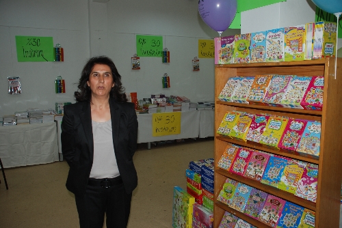 KÜTÜPHANELER HAFTASI DOLAYISIYLA KİTAP SERGİSİ AÇILDI..