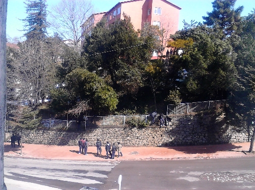 LİSE ÖĞRENCİLERİNİN TEHLİKELİ OYUNU..