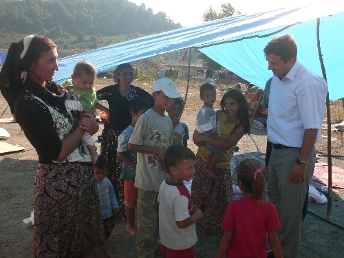 MEVSİMLİK İŞÇİLER BAYRAMA BURUK GİRİYOR..