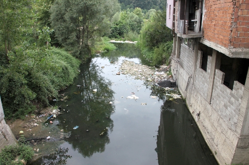 MOLLABEY HALKI DEREYE ÖDENEK ÇIKARTMAYI BAŞARDI..