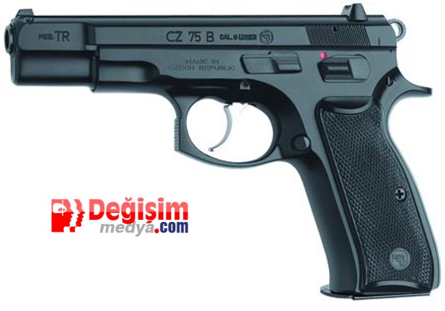 ODA TABANCASINI HELADA UNUTTU!