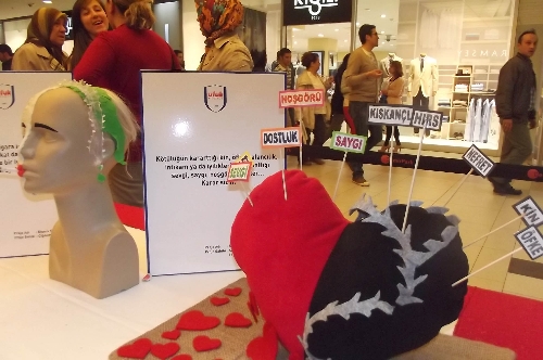 ÖZEL UFUK KOLEJİ ÖĞRENCİLERİNİN EL EMEĞİ SERGİLENDİ..