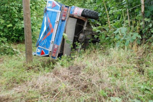 Patpat kaza yaptı 11 kişi yaralandı...