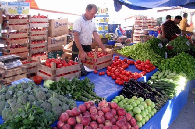 PAZARCIYA BAĞIRMAK YASAKLANDI...