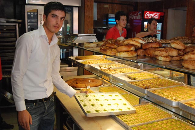 Ramazanda rağbet güllaç ve tulumbaya