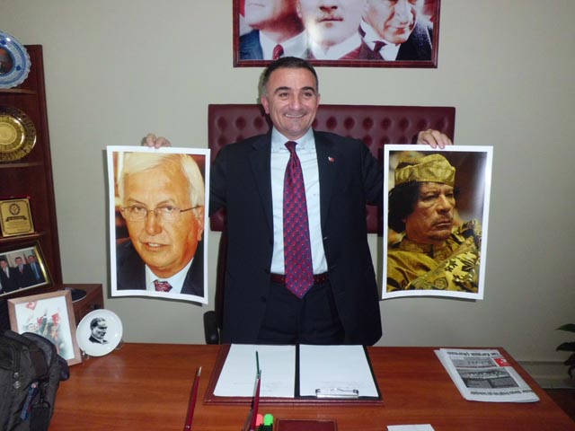 LİBYADA KADDAFİ, EREĞLİDE POSBIYIK!