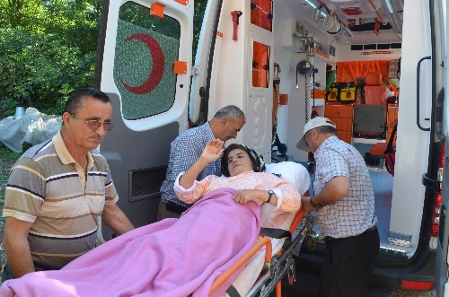 SEVİNÇ GÖZYAŞLARIYLA HASTANEYE UĞURLANDI..