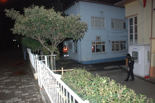 SOS VEREN GEMİ EKİPLERİ HAREKETE GEÇTİ..