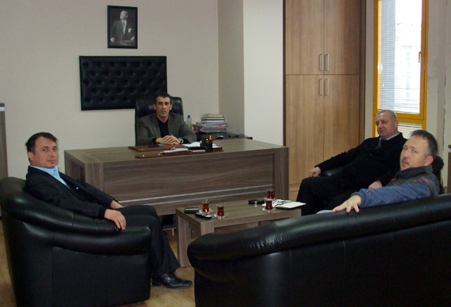 TOPLANTI SONRASI İLK GİRİŞİM...