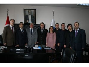 TÜRKİYE KAMU-SENDEN SGK MÜDÜRÜ ÖNERE ZİYARET..