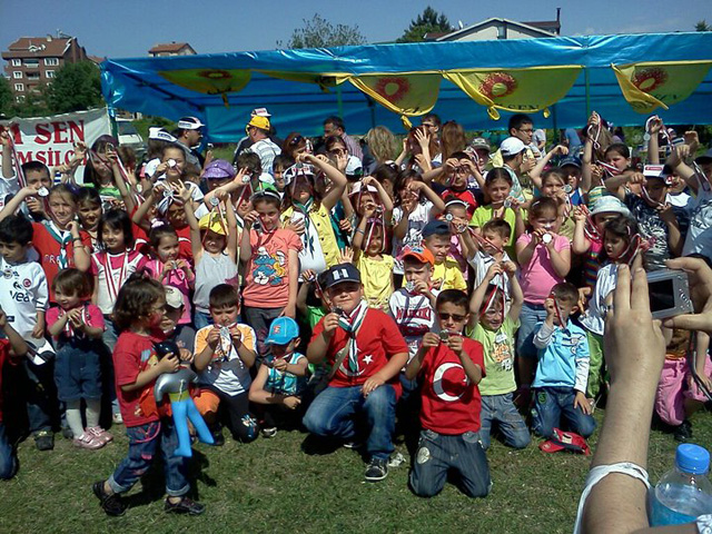 Uçurtmalar Metin Lokumcu İçin Uçtu